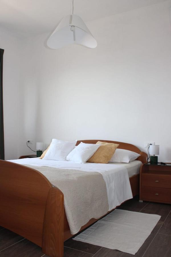 Apartman Maslina 시베니크 외부 사진
